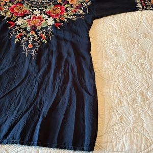 Johnny Was Navy Embroidered Top size small